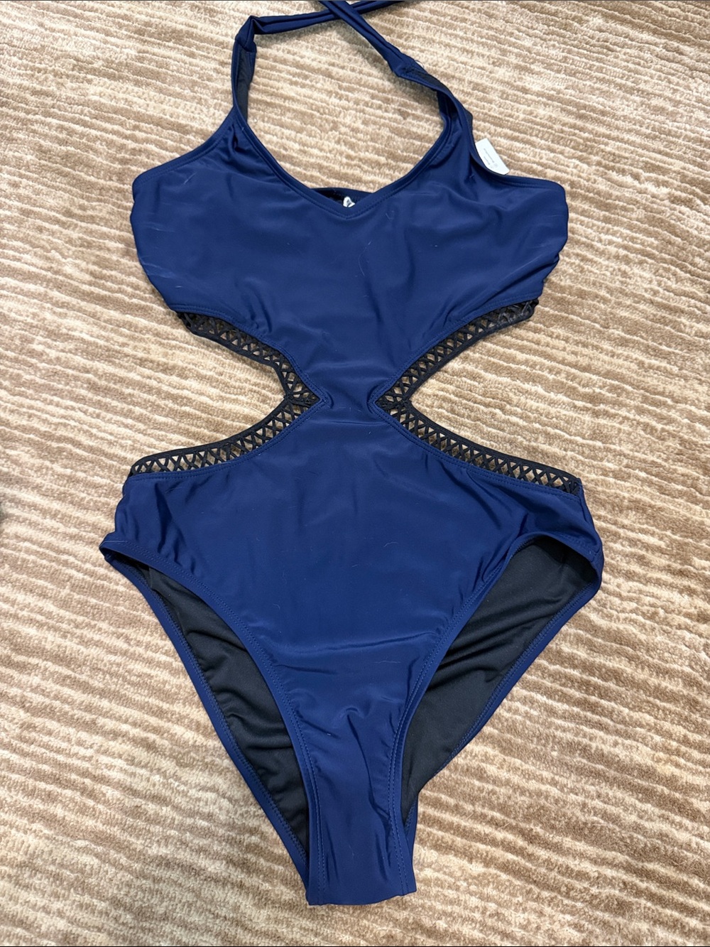 Cupshe Women’s Navy Cutout One-Piece Swimsuit